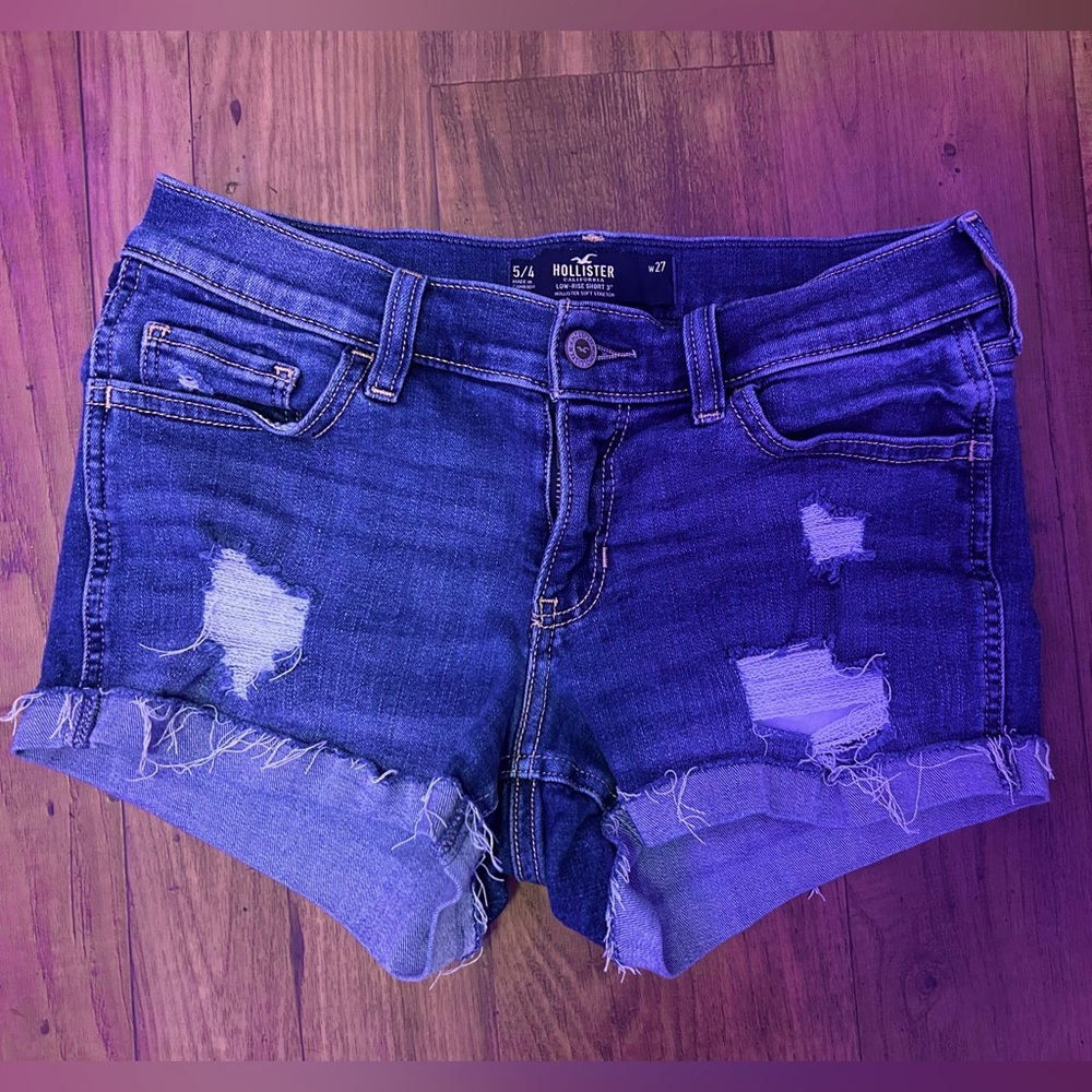 Hollister denim mini low rise shorts, dark, ripped, size 5/4